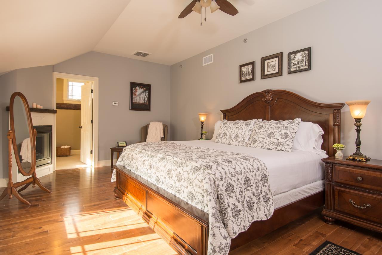 Caldwell House Bed And Breakfast Salisbury Mills Bagian luar foto