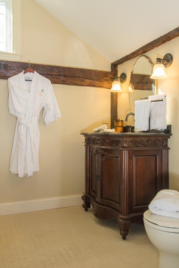 Caldwell House Bed And Breakfast Salisbury Mills Bagian luar foto